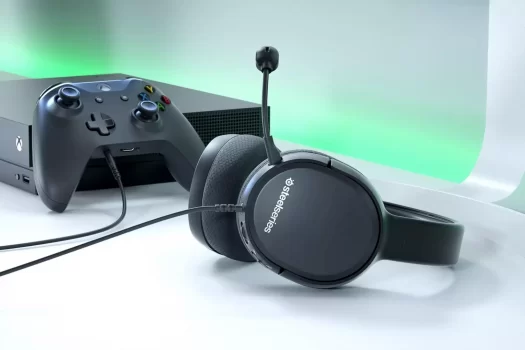 חצי מחיר! אוזניות גיימינג SteelSeries Arctis 1