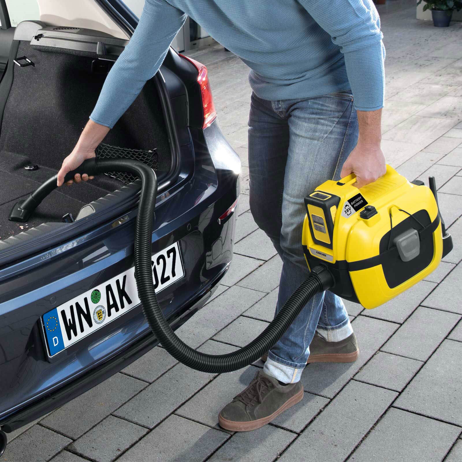 שואב אבק יבש/רטוב נטען 7 ליטר Karcher 18V WD1 כולל סוללה ומטען! KAR-11983020-A8-Karcher-WD-1-Cleaning-Car