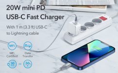 מטען קיר מיני 20W מבית ESR כולל כבל Lightning מאושר MFI במחיר הזוי!