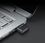 חסר זכרון? כונן הפלאש המזערי FIT Plus מאת Samsung במחיר מעולה!