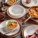 סט כלי אוכל 12 חלקים של Corelle Leaf Stitch ל-4
