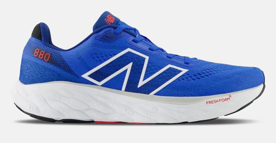 נעלי New Balance M880/M520 מקוריות במחיר משוגע ליחידות בודדות!!