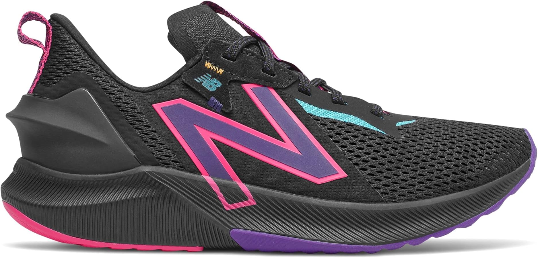 נעלי ריצה מטריפות ניו באלאנס New Balance FuelCell Propel RMX v2