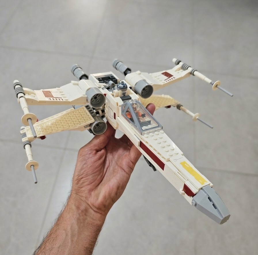 ערכת לבני הרכבה חללית מלחמת הכוכבים X-Wing Starfighter במחיר בדיחה!
