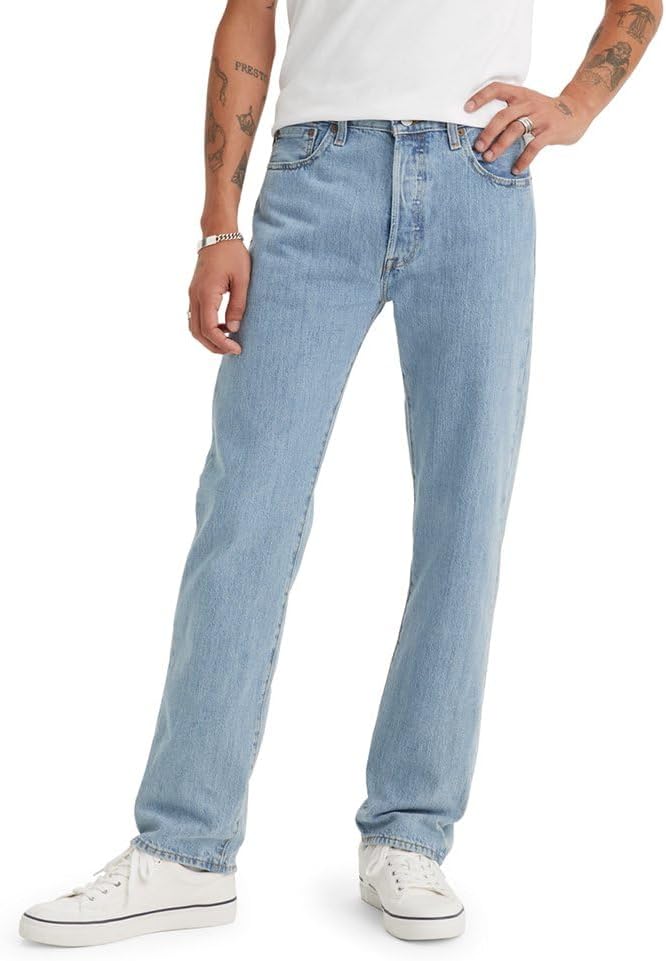 ג'ינס Levi's 501 Original Fit לגברים בגוון Light Stonewash, מבט מלפנים עם רכיסת כפתורים