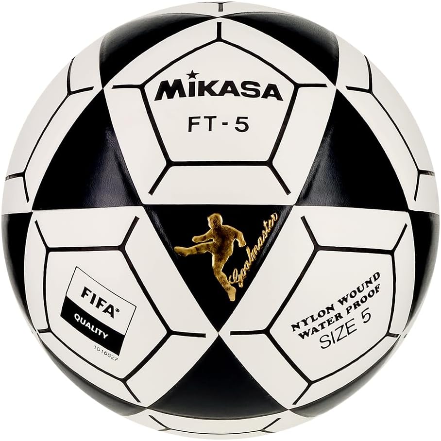 כדור Mikasa FT5 Goal Master בצבע שחור-לבן, מידה 5, עם תו FIFA Quality וכיתוב Nylon Wound Water Proof