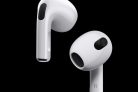 אוזניות אלחוטיות Apple AirPods 3 with Lightning Charging Case True Wireless