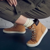 שוב במשלוח חינם! מגפי 6 אינץ' טימברלנד Timberland Skyla Bay במחיר אש!